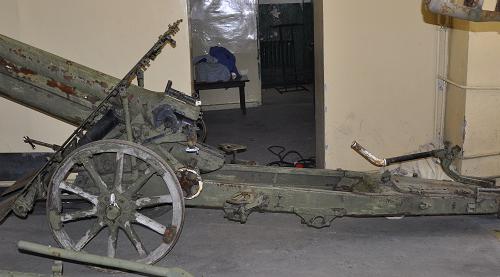 Renowacja sprzętu ciężkiego - 100 mm haubica górska M16 i wózki do moździerza 220 mm