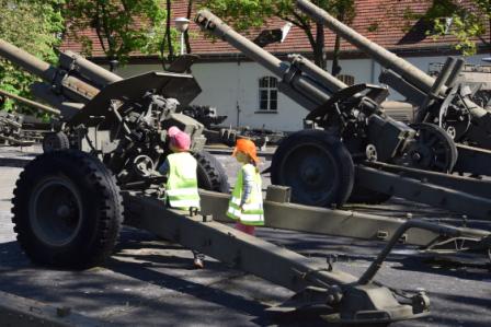 Dzień otwartych koszar w Muzeum Artylerii w Toruniu - oddziale Muzeum Wojsk Lądowych