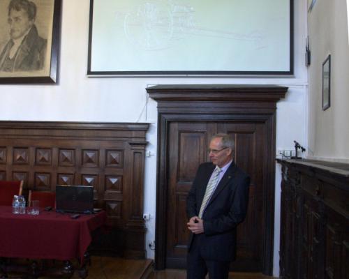Konferencja „Polacy w II wojnie światowej – doświadczenia i wnioski"